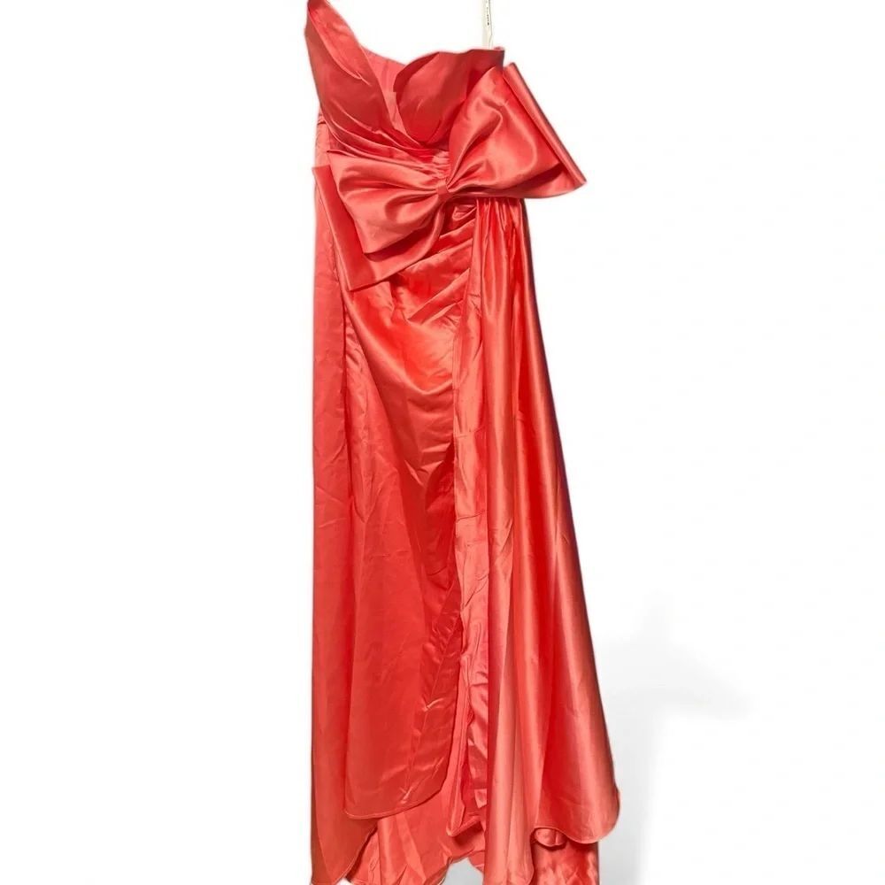 ElegantâBow Evening Gown